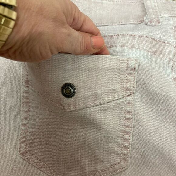Chico’s Platinum Stretch Ultimate Fit denim jeans in cherub pink/pale mauve sz 1 - Picture 5 of 9